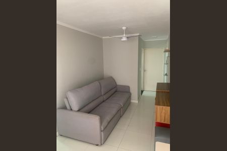 Sala de apartamento à venda com 2 quartos, 50m² em Itaquera, São Paulo