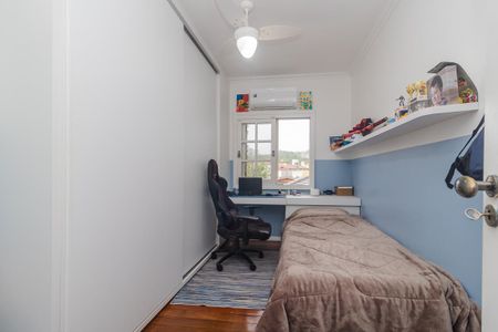 Casa à venda com 330m², 4 quartos e 4 vagas Casa à venda com 330m², 4 quartos e 4 vagasQuarto 3