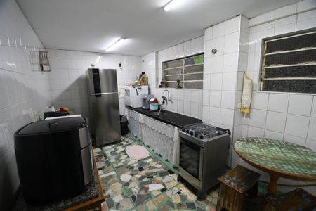 Apartamento à venda com 105m², 3 quartos e sem vagaCozinha