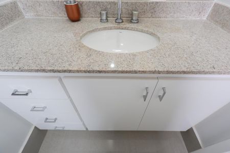 Apartamento à venda com 145m², 3 quartos e 2 vagasBanheiro da suíte 3