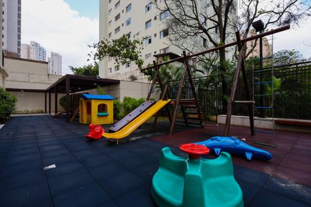 Apartamento à venda com 145m², 3 quartos e 2 vagasÁrea comum - Playground