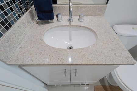 Apartamento à venda com 145m², 3 quartos e 2 vagasBanheiro da suíte 2