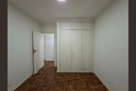 Apartamento à venda com 105m², 3 quartos e 1 vagaQuarto 2