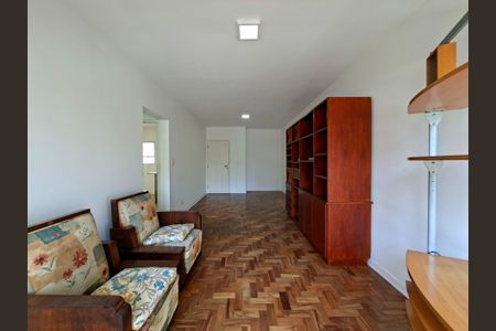 Apartamento à venda com 105m², 3 quartos e 1 vagaSala
