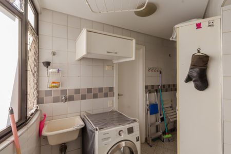 Apartamento à venda com 156m², 3 quartos e 2 vagas Apartamento à venda com 156m², 3 quartos e 2 vagasCozinha