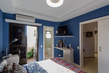 Apartamento à venda com 156m², 3 quartos e 2 vagas Apartamento à venda com 156m², 3 quartos e 2 vagasSuíte