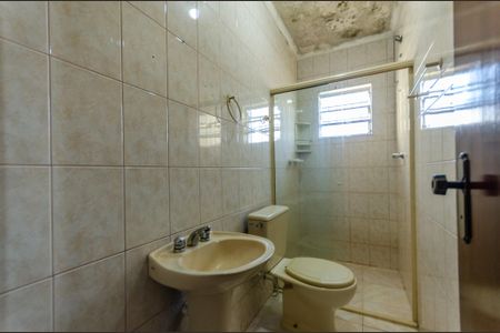 Casa para alugar com 181m², 3 quartos e 2 vagas Casa para alugar com 181m², 3 quartos e 2 vagasBanheiro