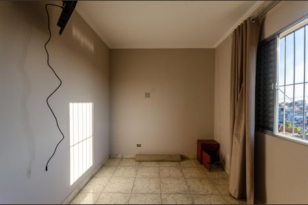 Casa para alugar com 181m², 3 quartos e 2 vagas Casa para alugar com 181m², 3 quartos e 2 vagasSuíte