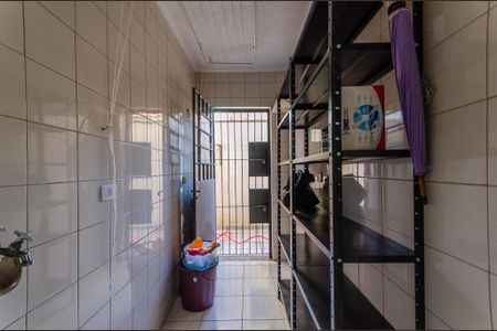 Casa para alugar com 181m², 3 quartos e 2 vagas Casa para alugar com 181m², 3 quartos e 2 vagasÁrea de Serviço
