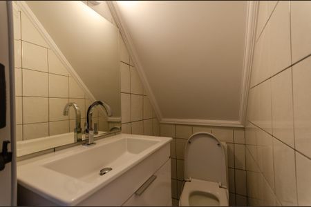 Casa para alugar com 181m², 3 quartos e 2 vagas Casa para alugar com 181m², 3 quartos e 2 vagasLavabo