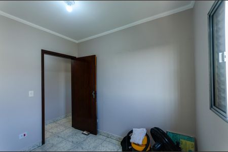 Quarto 1 de casa para alugar com 3 quartos, 181m² em Vila Serralheiro, São Paulo