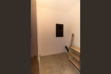 Casa de condomínio à venda com 210m², 4 quartos e 2 vagasQuarto de Serviço
