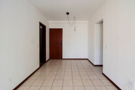 Sala de apartamento para alugar com 2 quartos, 77m² em Barra da Tijuca, Rio de Janeiro