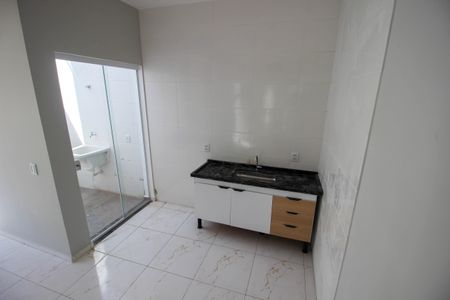 Casa de condomínio para alugar com 59m², 2 quartos e 1 vaga Casa de condomínio para alugar com 59m², 2 quartos e 1 vagaCozinha