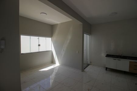 Casa de condomínio para alugar com 59m², 2 quartos e 1 vaga Casa de condomínio para alugar com 59m², 2 quartos e 1 vagaSala