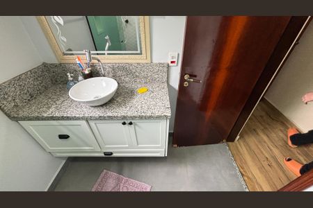 Casa à venda com 230m², 3 quartos e 5 vagas Casa à venda com 230m², 3 quartos e 5 vagasBanheiro