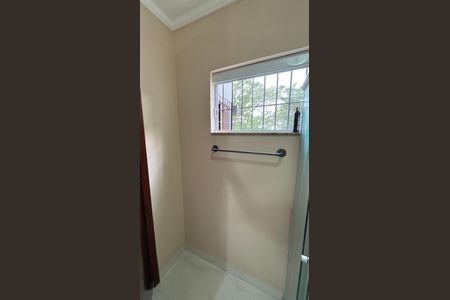 Casa à venda com 230m², 3 quartos e 5 vagas Casa à venda com 230m², 3 quartos e 5 vagasBanheiro da Suíte 2