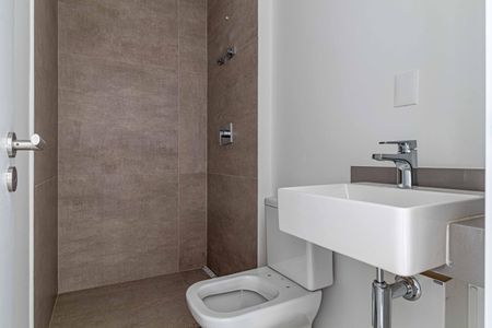 Apartamento à venda com 134m², 2 quartos e 2 vagasSuite 02 - Banheiro