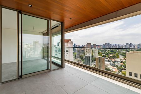 Apartamento à venda com 3 quartos, 137m² em Itaim Bibi, São Paulo