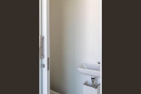 Apartamento à venda com 134m², 3 quartos e 2 vagas Apartamento à venda com 134m², 3 quartos e 2 vagasLavanderia