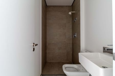 Apartamento à venda com 134m², 3 quartos e 2 vagas Apartamento à venda com 134m², 3 quartos e 2 vagasSuite 02 - Banheiro