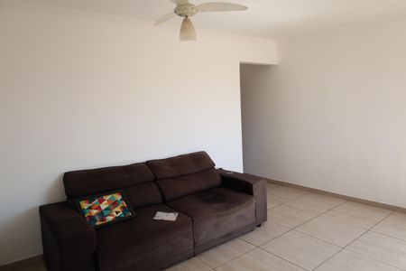 Sala de apartamento para alugar com 3 quartos, 75m² em Jardim Ubirajara, São Paulo