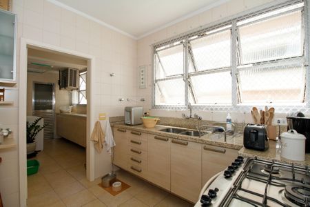 Apartamento à venda com 160m², 3 quartos e 1 vagaCozinha