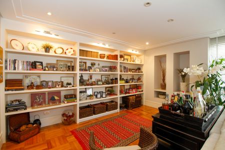 Apartamento à venda com 160m², 3 quartos e 1 vagaSala 