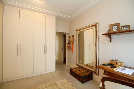 Apartamento à venda com 160m², 3 quartos e 1 vagaCloset da Suíte/Reversível Quarto 2