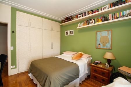 Apartamento à venda com 160m², 3 quartos e 1 vagaQuarto 1