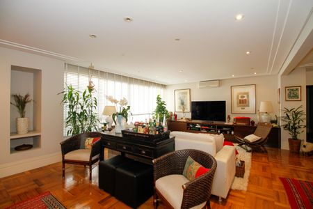 Sala  de apartamento à venda com 3 quartos, 160m² em Jardim Paulista, São Paulo