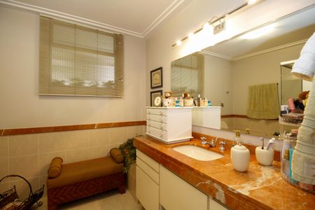 Apartamento à venda com 160m², 3 quartos e 1 vagaBanheiro Social