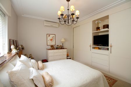 Apartamento à venda com 160m², 3 quartos e 1 vagaSuíte