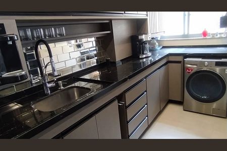 Apartamento à venda com 137m², 3 quartos e 2 vagasCozinha