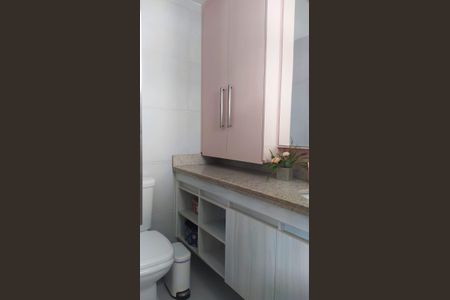 Apartamento à venda com 137m², 3 quartos e 2 vagasBanheiro Suíte 2