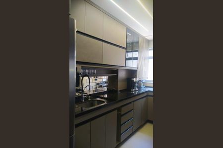 Apartamento à venda com 137m², 3 quartos e 2 vagasCozinha