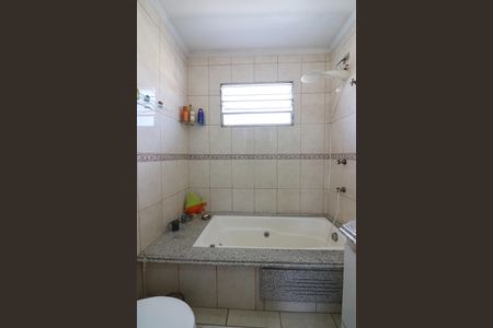 Casa de condomínio à venda com 90m², 2 quartos e 2 vagasBanheiro Social