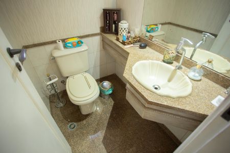 Apartamento para alugar com 147m², 3 quartos e 3 vagas Apartamento para alugar com 147m², 3 quartos e 3 vagasLavabo