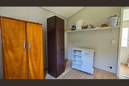 Casa à venda com 720m², 5 quartos e 6 vagas Casa à venda com 720m², 5 quartos e 6 vagasÁrea de Serviço