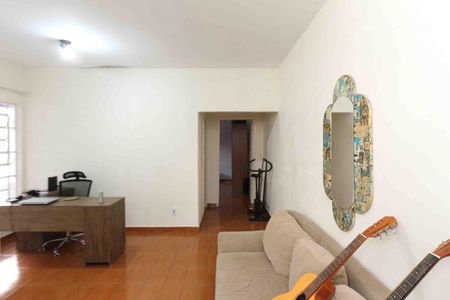 Casa à venda com 287m², 4 quartos e sem vaga Casa à venda com 287m², 4 quartos e sem vagaSala da Casa 02