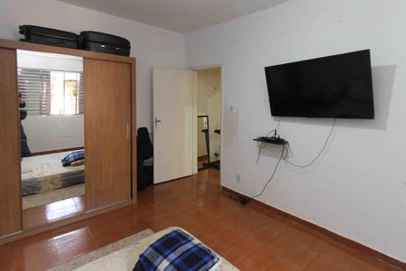 Casa à venda com 287m², 4 quartos e sem vaga Casa à venda com 287m², 4 quartos e sem vagaQuarto casa 02