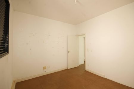 Casa para alugar com 500m², 5 quartos e 6 vagasSuíte 3 