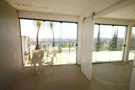 Casa para alugar com 500m², 5 quartos e 6 vagasSala 3