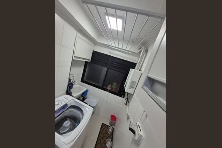 Apartamento à venda com 57m², 2 quartos e 1 vaga Apartamento à venda com 57m², 2 quartos e 1 vagaÁrea de Serviço