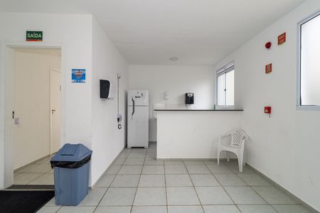 Apartamento para alugar com 43m², 2 quartos e sem vagaÁrea comum - Salão de festas