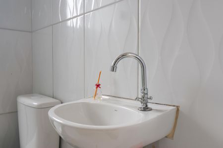 Apartamento para alugar com 43m², 2 quartos e sem vagaBanheiro