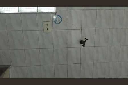 Foto 09 de casa à venda com 2 quartos, 60m² em Vila Vitorio Mazzei, São Paulo