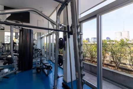 Studio à venda com 60m², 1 quarto e 1 vaga Studio à venda com 60m², 1 quarto e 1 vagaÁrea comum - Academia