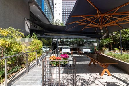 Studio à venda com 60m², 1 quarto e 1 vaga Studio à venda com 60m², 1 quarto e 1 vagaÁrea comum