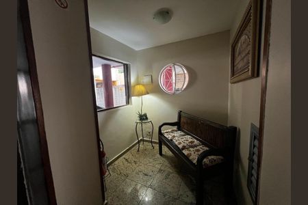 Apartamento para alugar com 60m², 2 quartos e sem vagaHall